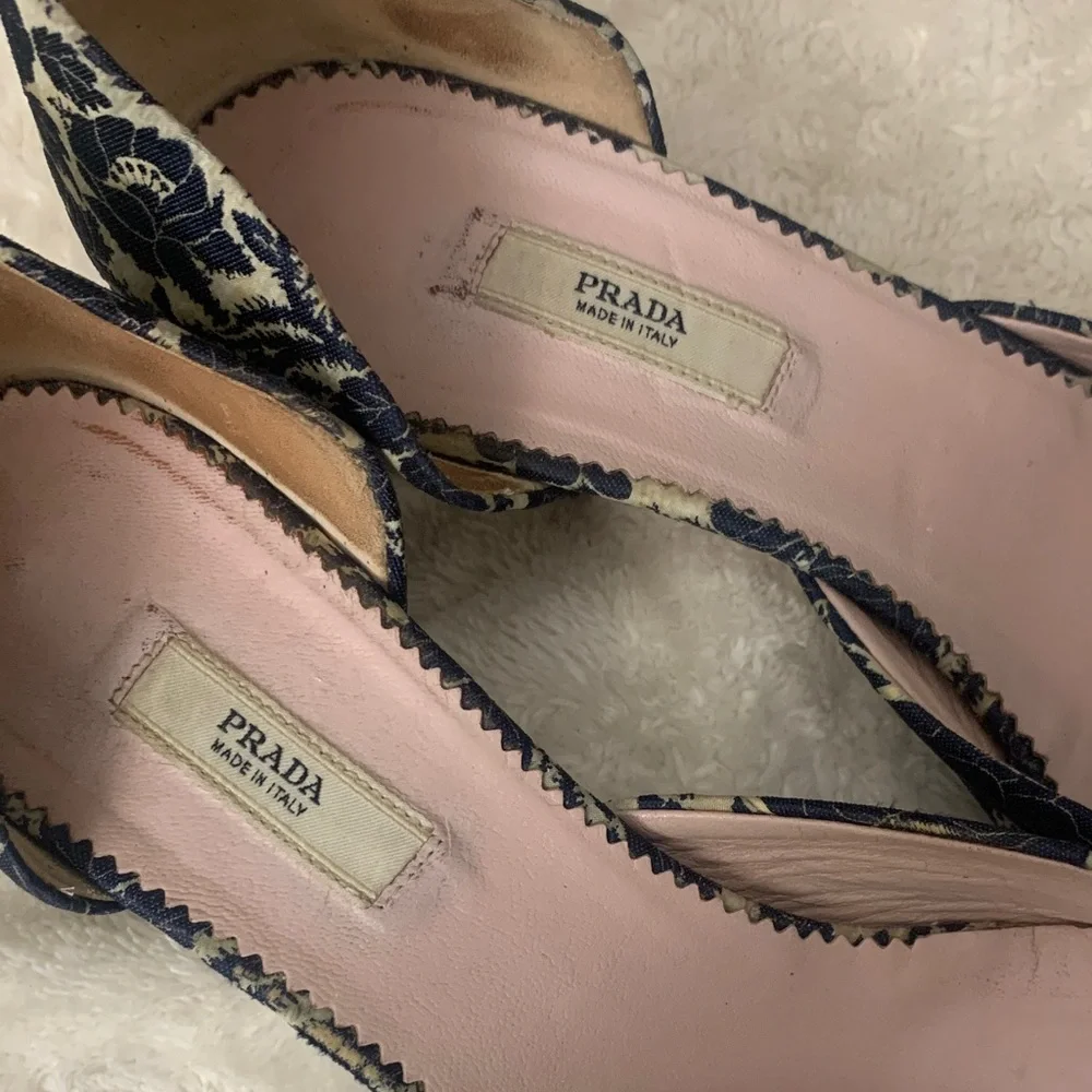 Prada Women's Blue and Cream Floral Heels - Picture 2 of 7